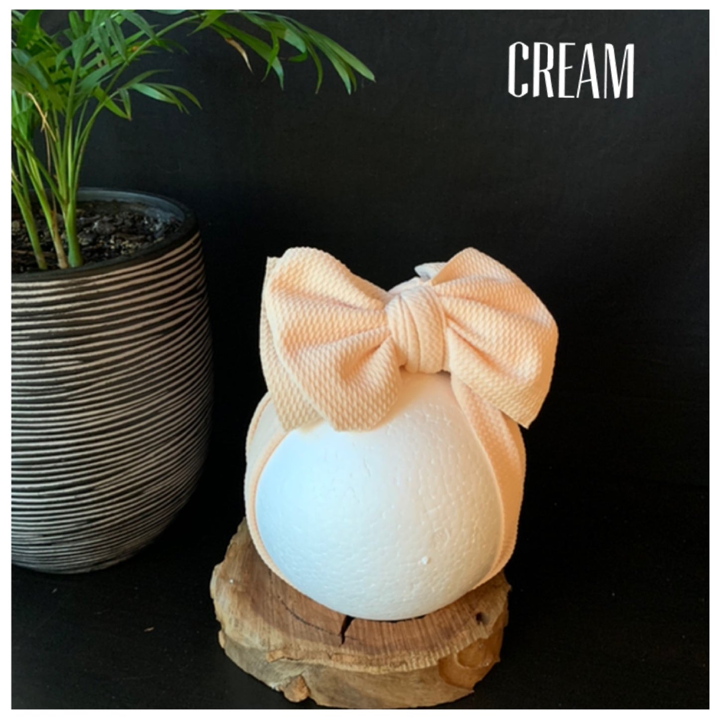 Cream Bow